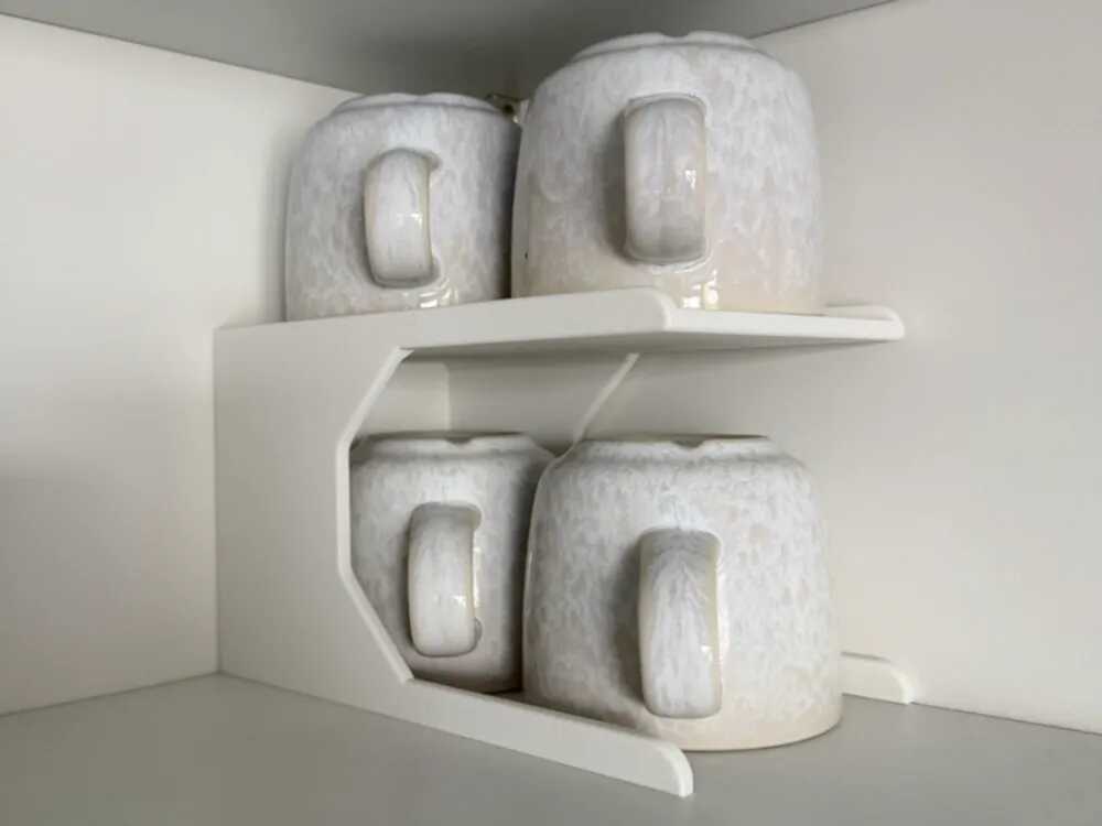 Compact Coffee Mug Shelf